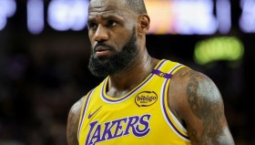 NBA成立以来共经历六次停摆，这些停摆都为球员争取到哪些福利